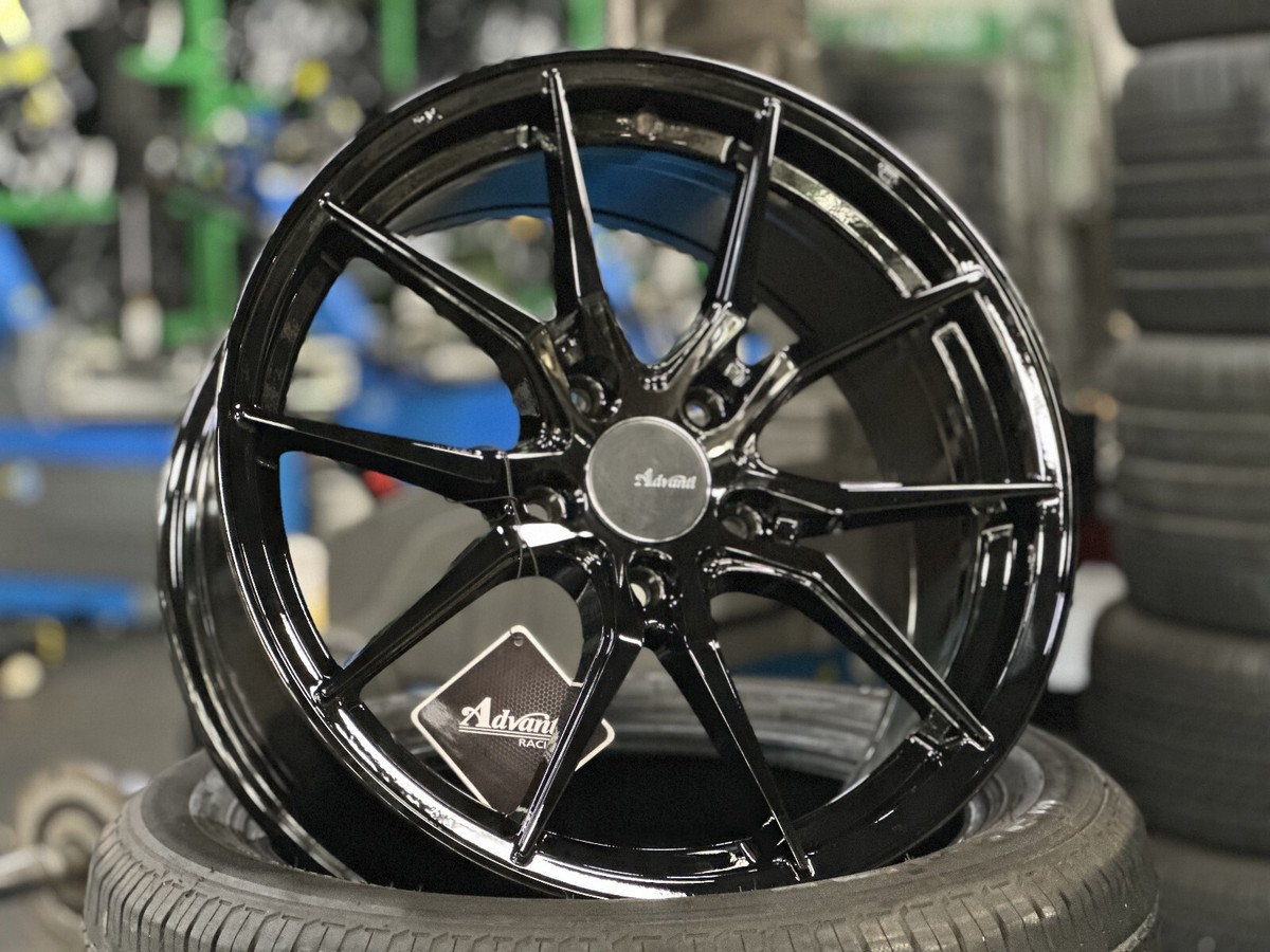 New 17x7.5J Advanti HYBRIS 5x114.3 Fits HONDA TOYOTA MAZDA KIA