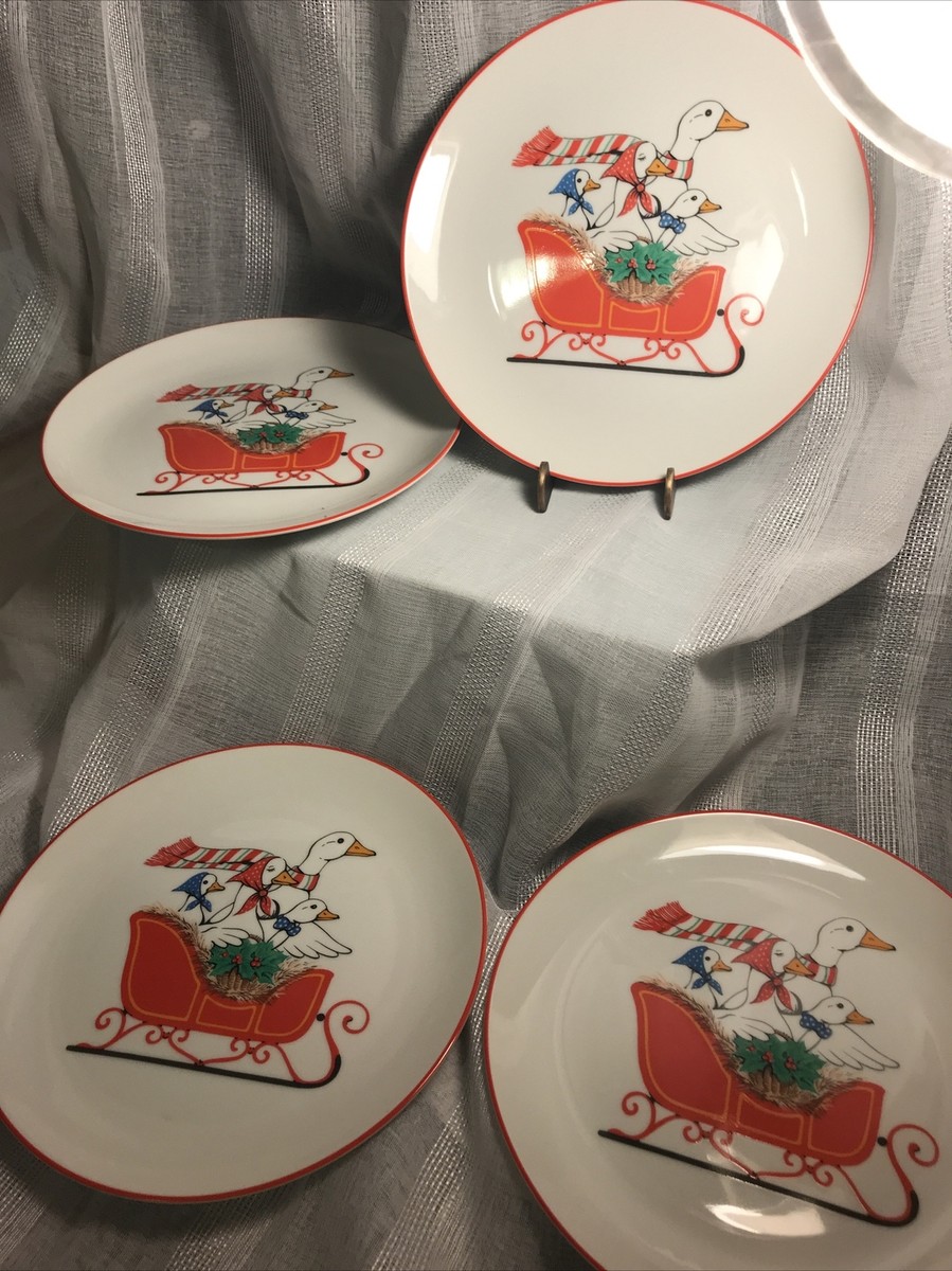 Christmas Goose Geese Duck VTG Salad Dessert Plate Riding Sleigh