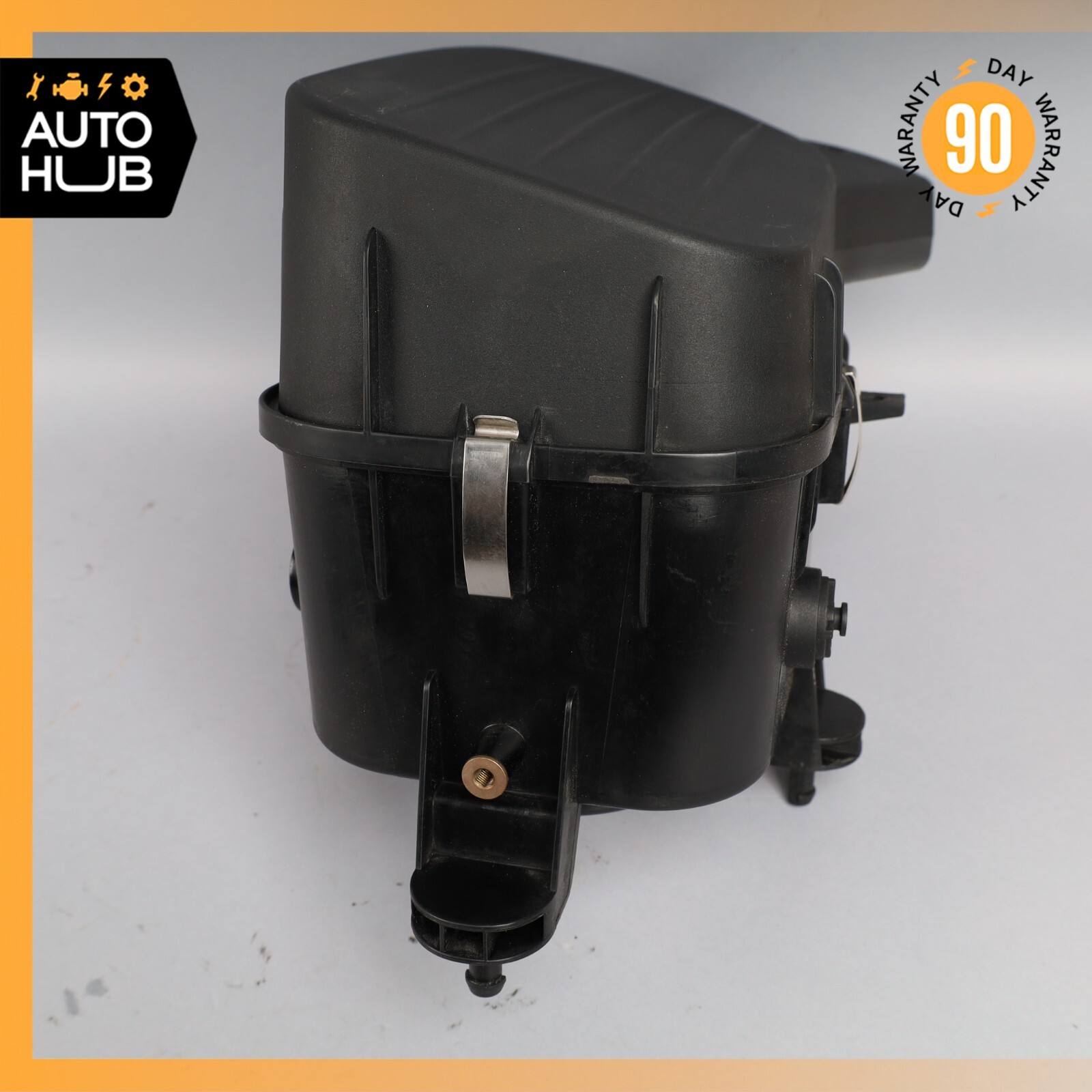14-18 Maserati Ghibli Quattroporte Engine Air Intake Filter Right 670001543 OEM