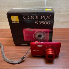   MINT  Nikon COOLPIX S3500 Fashion RED Digital Camera 7X Optical Zoom