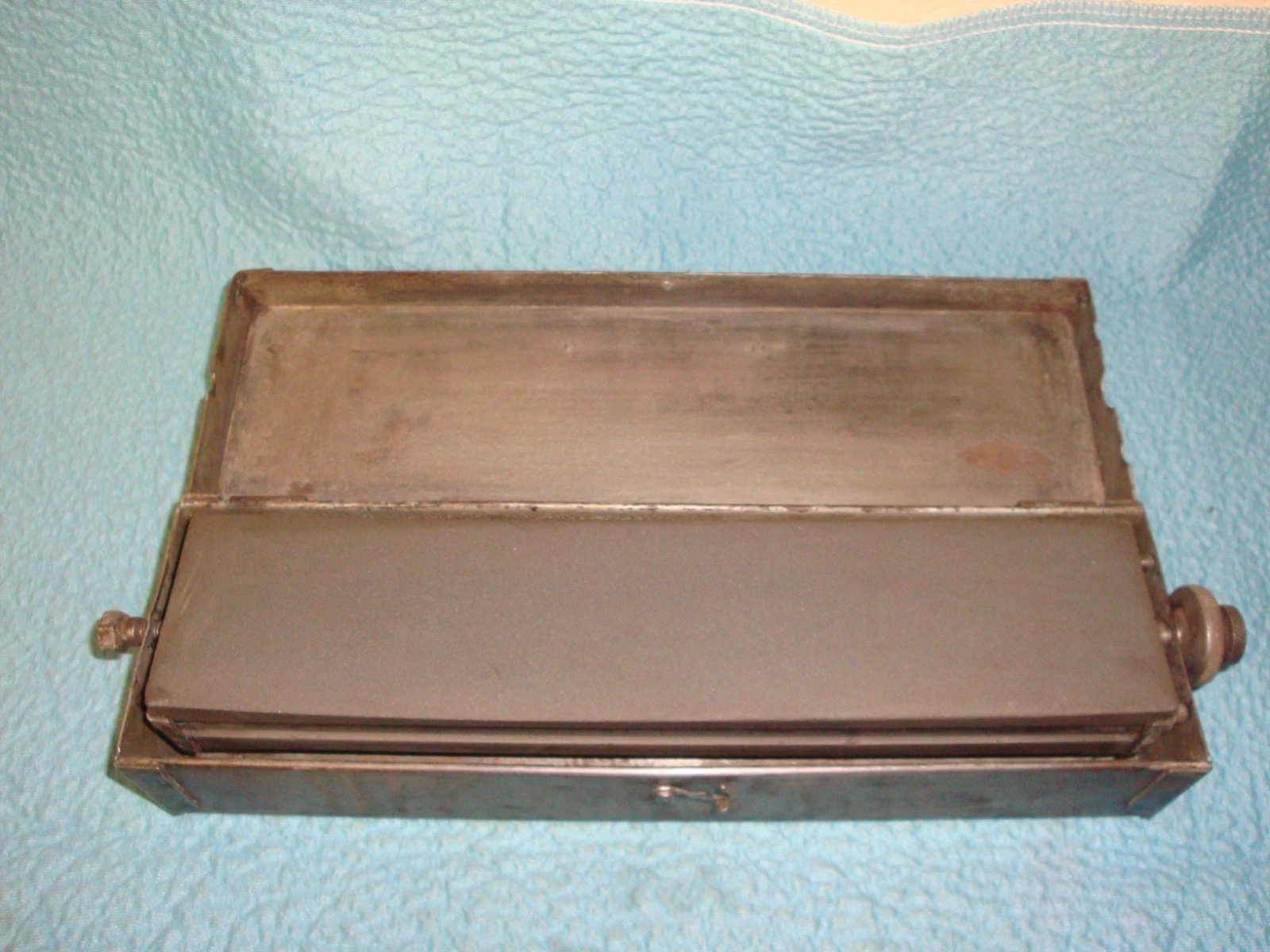 Vintage Sharpening Stone - The Handy Knife Hone