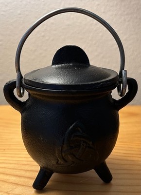 Small Triquetra Cast Iron Cauldron for Rituals, Spells, Incense!