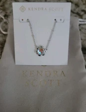 Kendra Scott Susie Pendant Necklace Silver Dichroic Glass NWT $80  Pouch!
