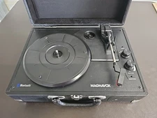 Magnavox Stereo Suitcase Turntable System  W/RGB Changing Lights BlueTooth