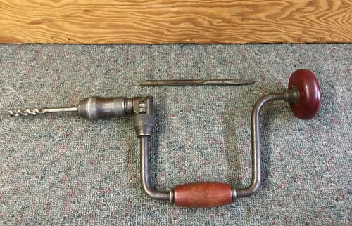 Vintage HAND DRILL AUGER BIT BRACE 