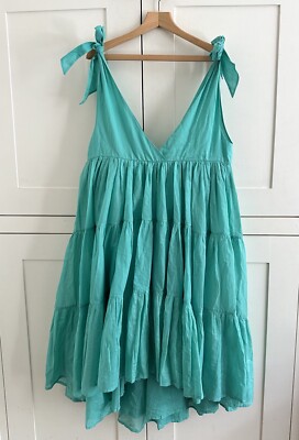 green emerald velvet dress SITA GOWN