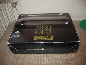BOXED NEO GEO AES CONSOLE JAP+SAMURAI 1, 2, FATAL FURY SPECIAL