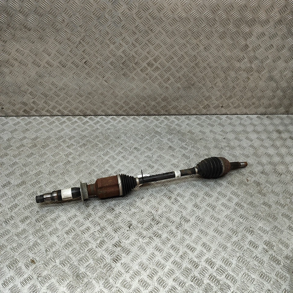 TESLA MODEL S Front Right Driveshaft 1030616-00-D 568kw 2019 32823732 - Image 3 of 4