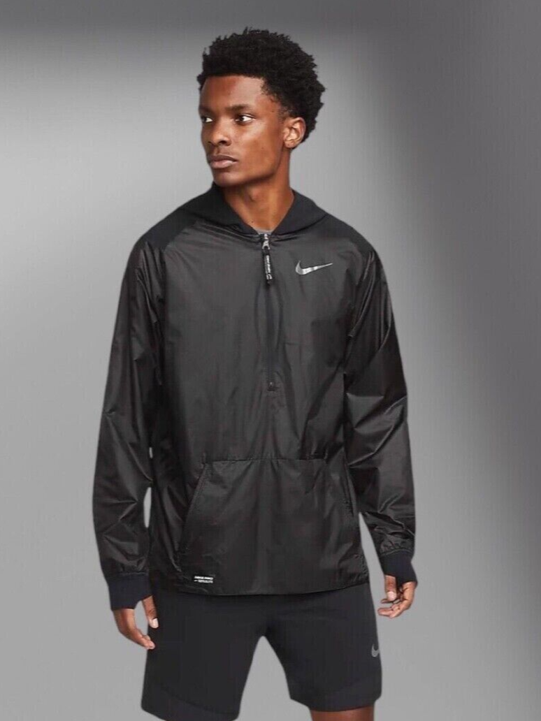 NIKE PRO 1/2 ZIP RUNNING HOODED JACKET SIZE M (DM5536 010) BLACK