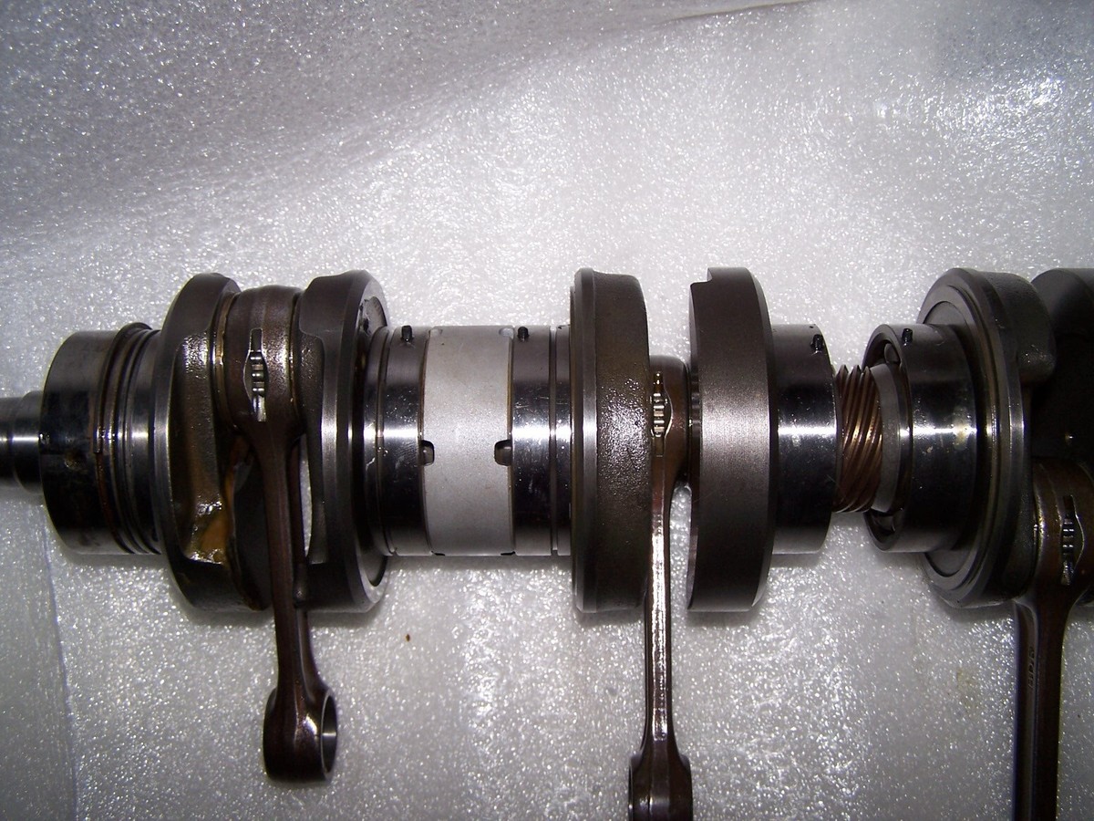 YAMAHA SRX 700 SNOWMOBILE CRANKSHAFT 98/99 SRX 600/700 8DF YAMAHA SRX 700 SNOWMOBILE CRANKSHAFT 98/99 SRX 600/700 8DF