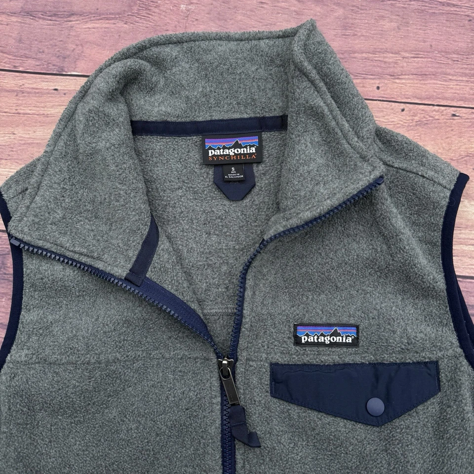 Женский маленький серый флисовый свитер Patagonia Snap T на молнии Forge серый - Изображение 3 из 4