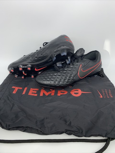 black and red tiempos