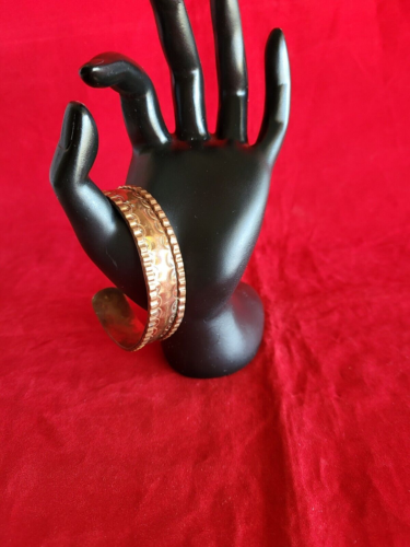 BRACELET-Handmade Solid Copper Cuff Style Bracelet, 6" to 8" Adjustable - Picture 4 of 10