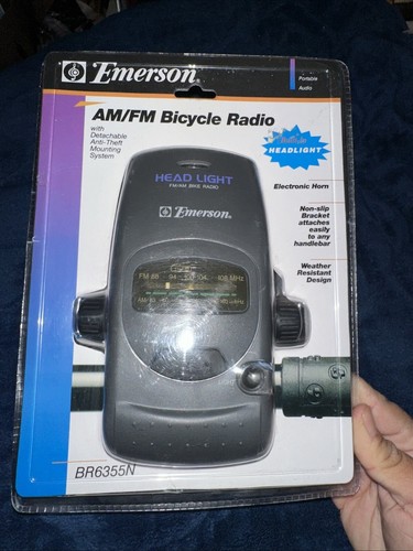 VINTAGE EMERSON AM/FM BICYCLE RADIO BR6355N NEW | eBay