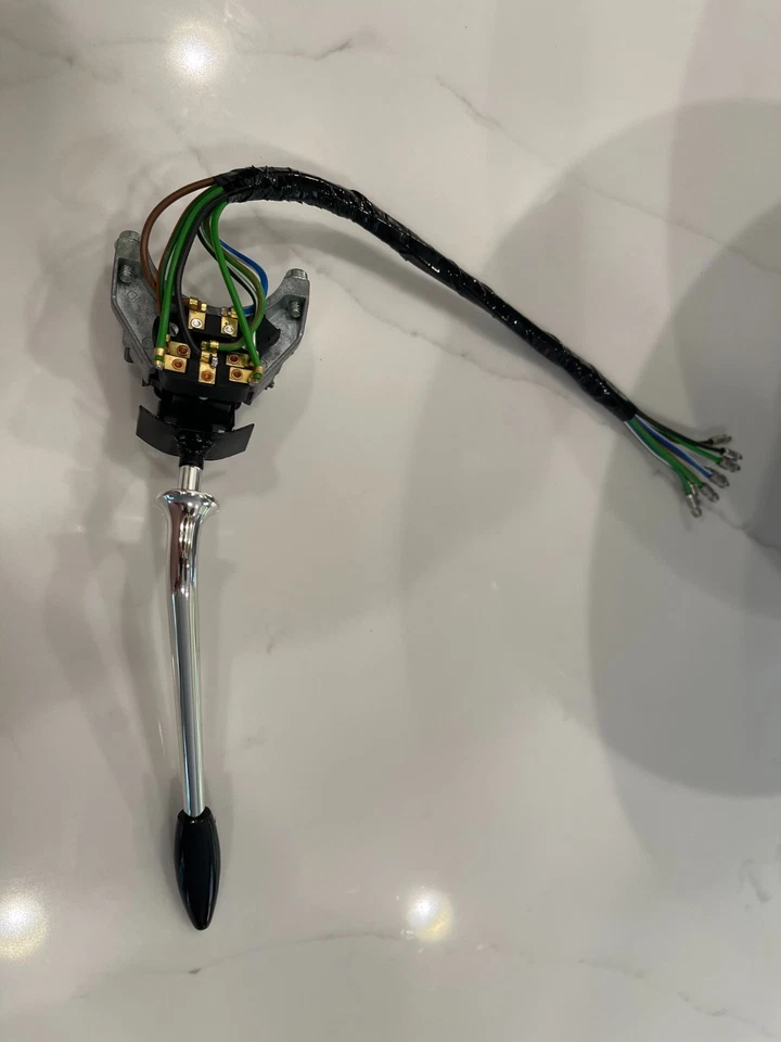 Jaguar /  Daimler - NEW Lucas Direction Indicator/Headlamp Flasher Switch C25255 - Image 2 of 4