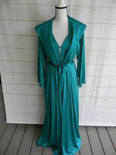 VINTAGE 70'S TEAL LONG VANITY FAIR SILKY MADE IN USA ROBE/NIGHTGOWN SET SZ S