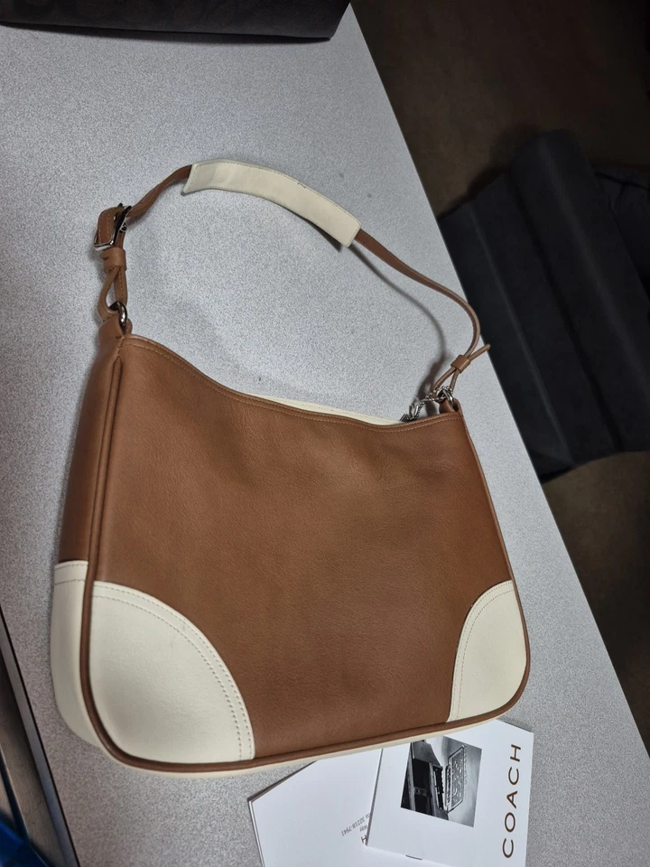 Bolso de hombro Coach 8148 de cuero camel con almohadilla deslizante vintage Foto 4 de 4