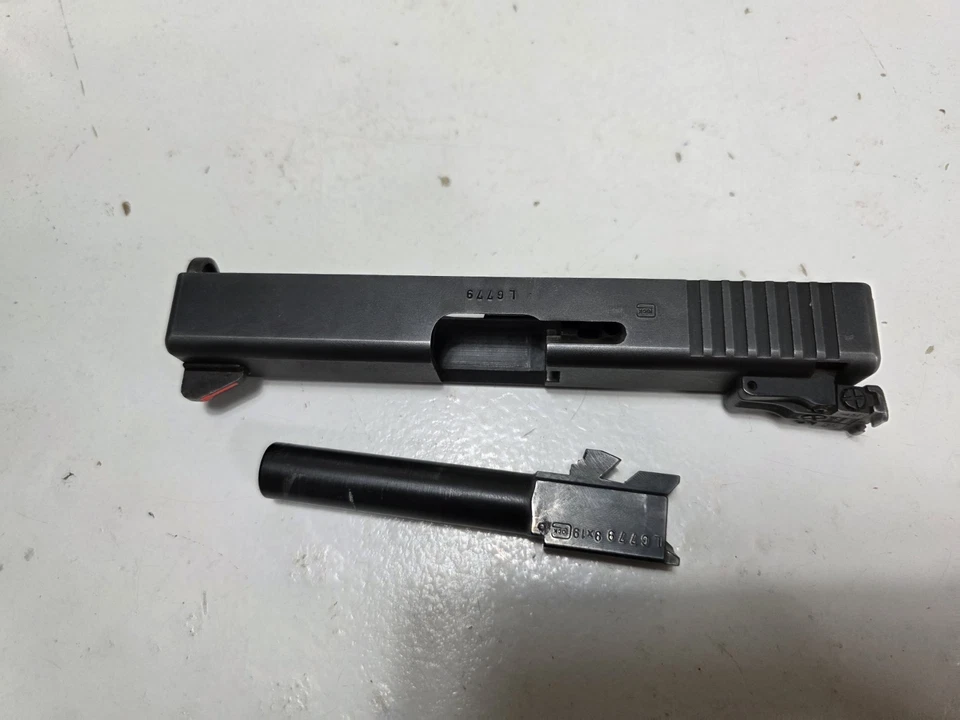 GLOCK 19 Slide OEM GEN 3 G 19 Slide Kit slide Barrel 9mm Cusom Sights - Image 3 of 4