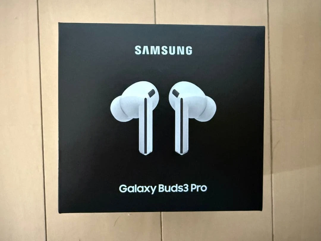 Auriculares Bluetooth inalámbricos verdaderos Samsung Galaxy Buds3 Pro SM-R630 - blancos NUEVO