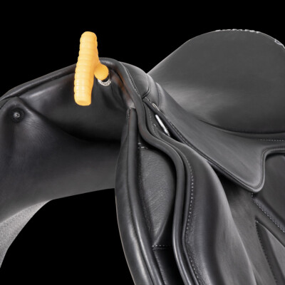 GUTTUSO HORSE JUMP SADDLE
