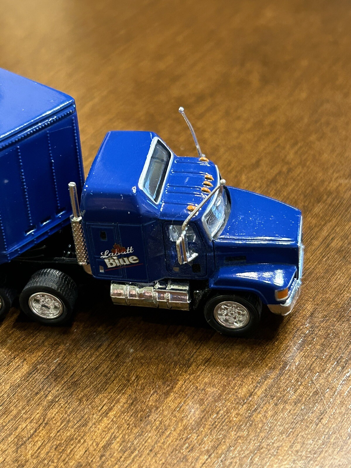 Picture 5 of 11