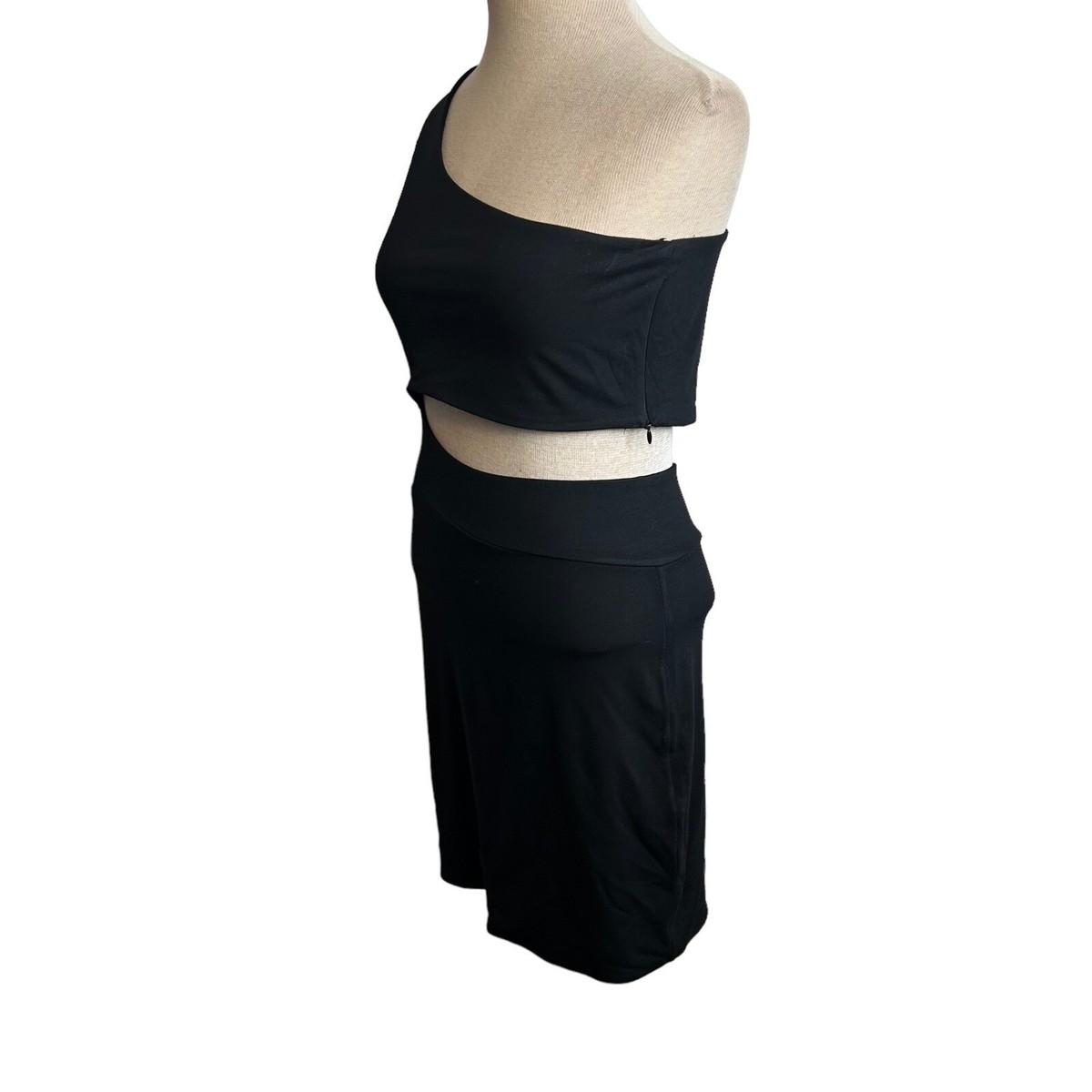 white christmas dresses Black Cutout Maxi Dress main image 0