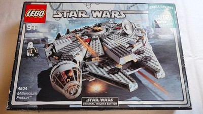 Lego Star Wars Set Millennium Falcon 4504 gebraucht 
