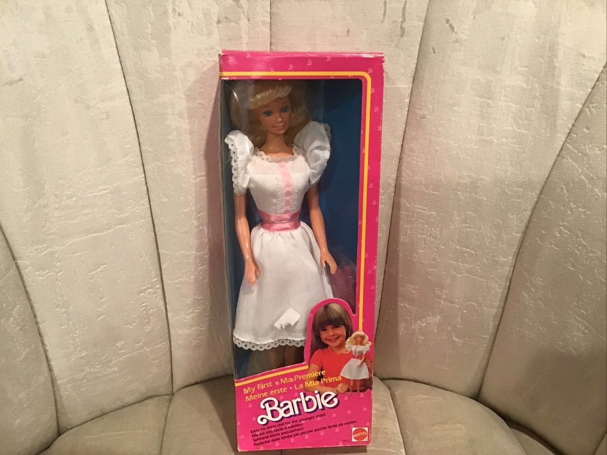 Colorare Gioco Bambole Da Vestire Colorare Giochi Vestire Barbie