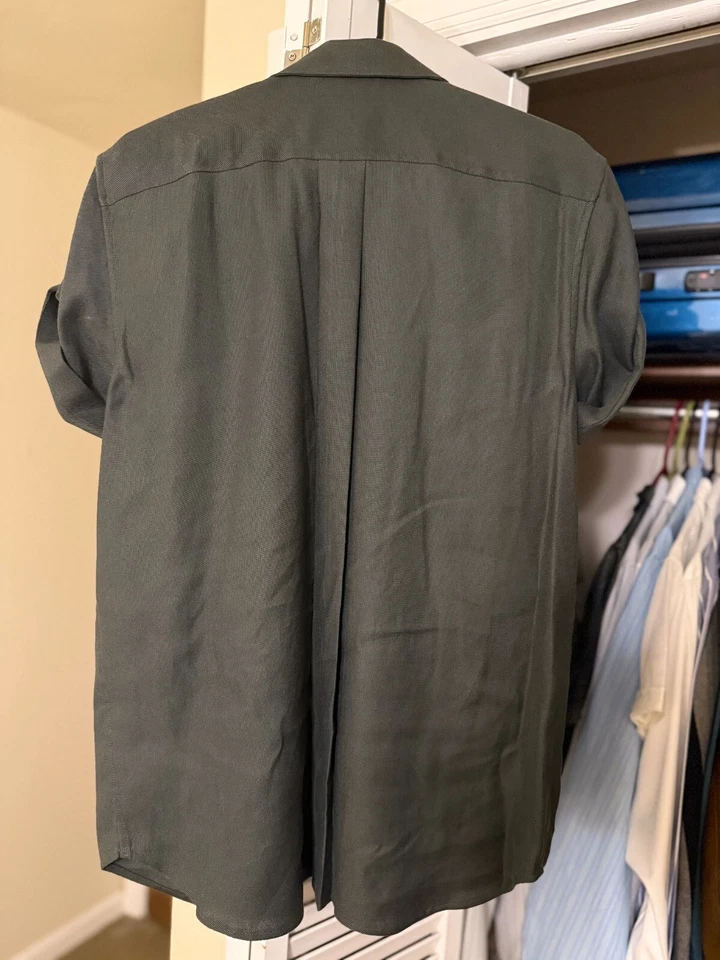 Men's Helmut Lang Short Sleeve Linen Epaulet Shirt Graphite Sz M--Never Worn - Image 3 of 4