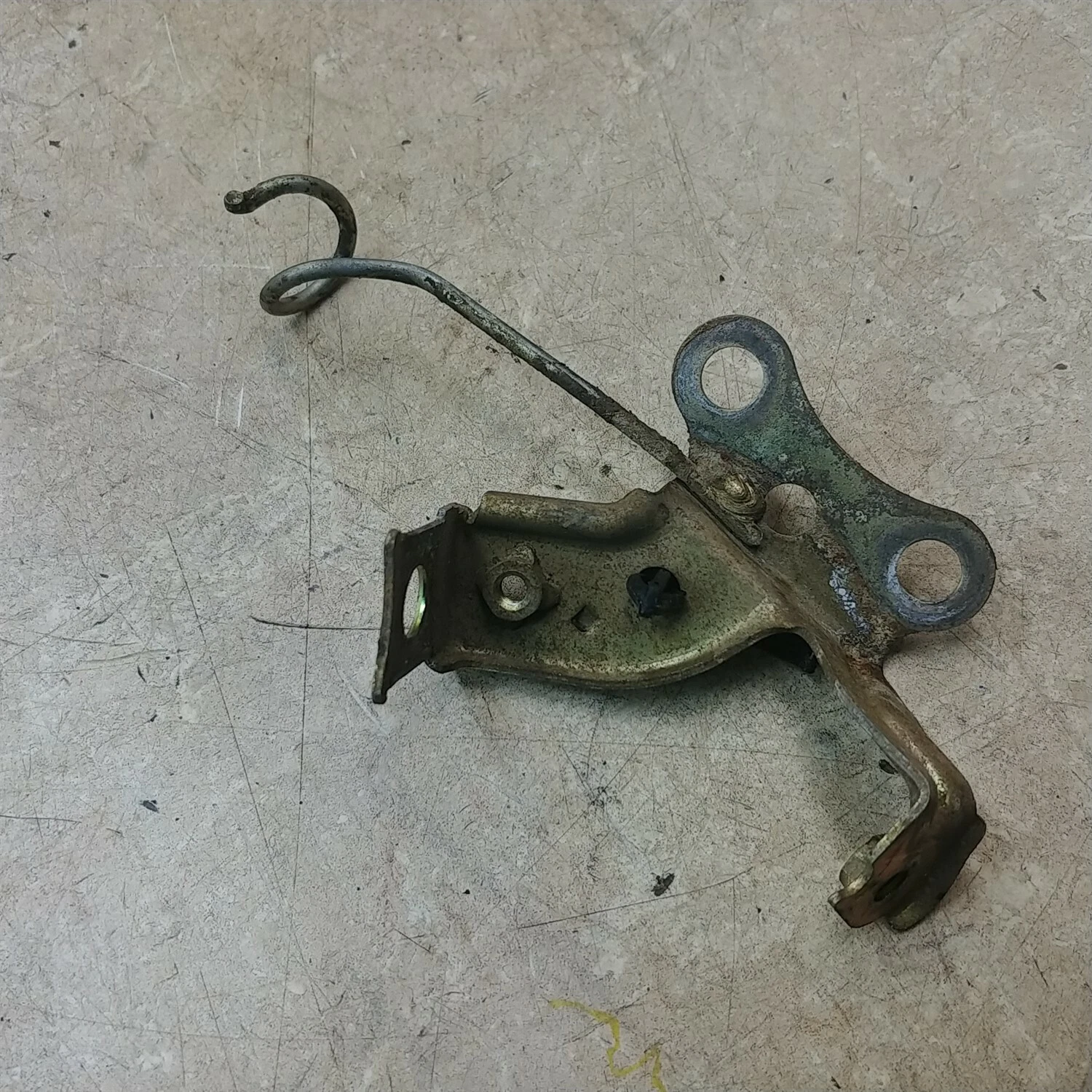 Honda 600 XR XR600R XR600-R Guide Bracket 1985 HB599