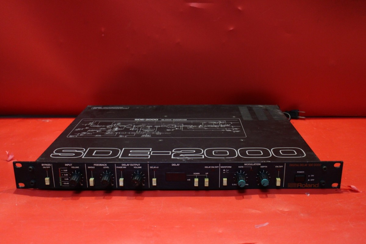USED Roland SDE-2000 SDE 2000 Digital Delay Rack Effect Vintage