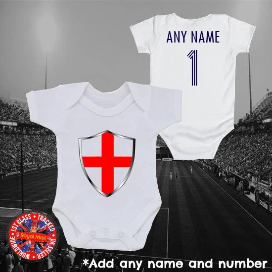 DUNNES STORES Personalisiertes England inspiriertes Fußball Baby Grow, Kinder T-Shirt, WM, Geschenk