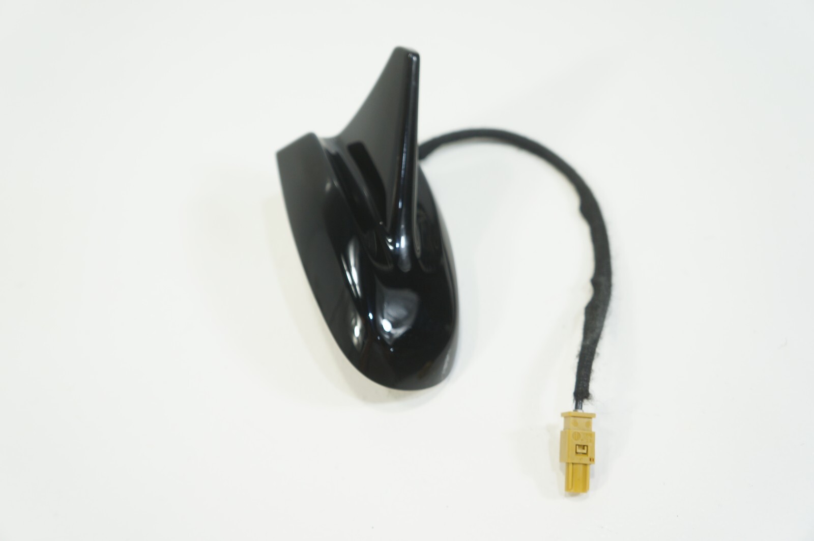 2014-2017 maserati ghibli shark fin roof top antenna antena  black 670026005