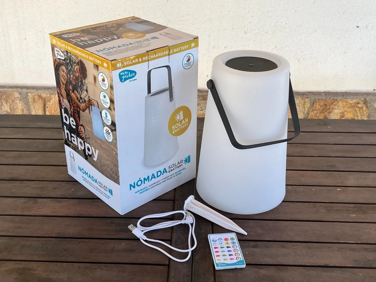 LÁMPARA PORTÁTIL SOLAR NÓMADA