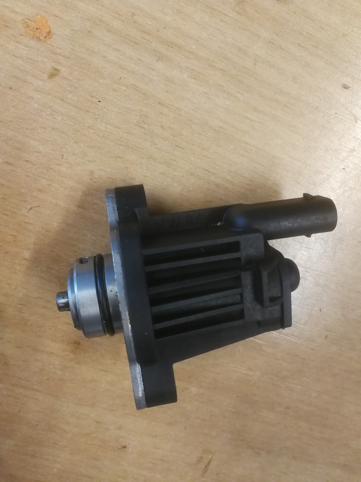 BENTLEY BENTAYGA 6.0 W12 CYLINDER SHUT OFF LOCKING VALVE 07P906048 
