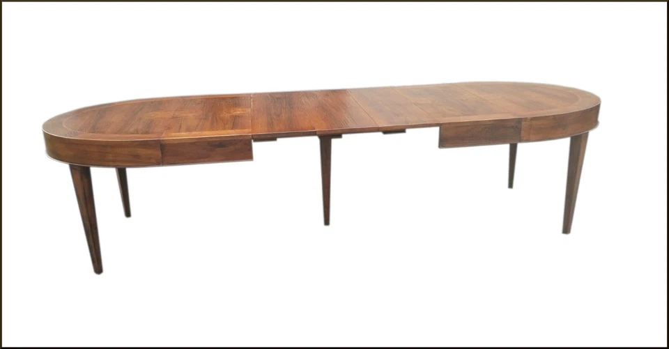 Tavolo ovale allungabile con prolunghe intarsiate e gamba impero scanalata - Immagine 2 di 4