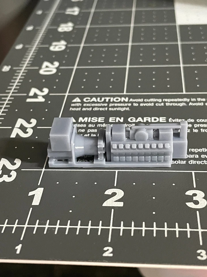 Z Scale 1/220 1750 kW Cummins Diesel Generator Loads For Flat Car Freight - Image 4 of 4