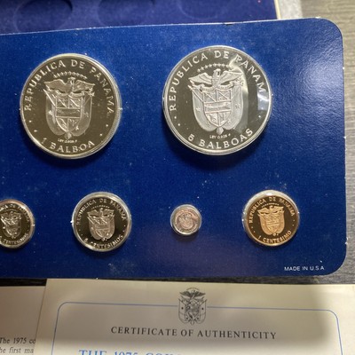 1975 Republic Of Panama (8) Coin Proof Set With OGP & COA Item