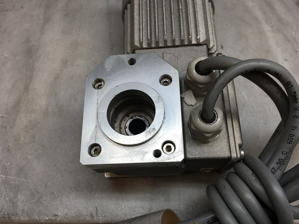 Mini Motor MC80P Worm Gear Motor Asynchronous 15W 230V IP65 Single Three Phase - Image 4 of 4