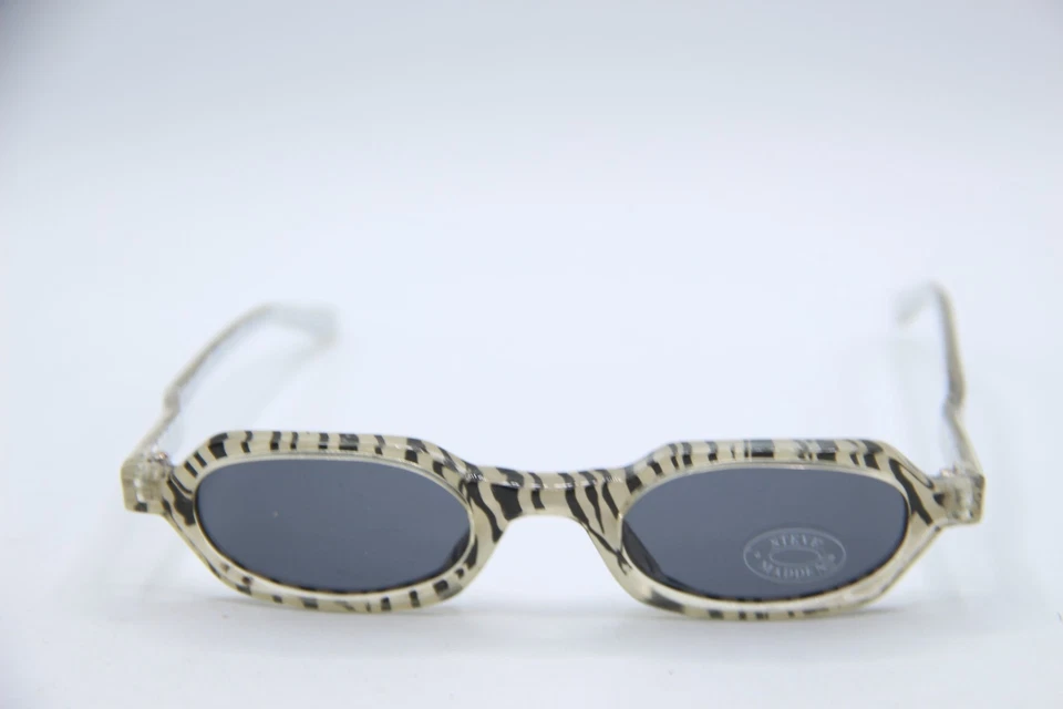 NUEVO STEVE MADDDEN S655 WT CEBRA BLANCO NEGRO MONTURAS AUTÉNTICAS GAFAS DE SOL 44-24 Foto 2 de 4