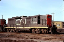 Canadian National (CNR) - GP9 - #4560 - Original 35mm Slide