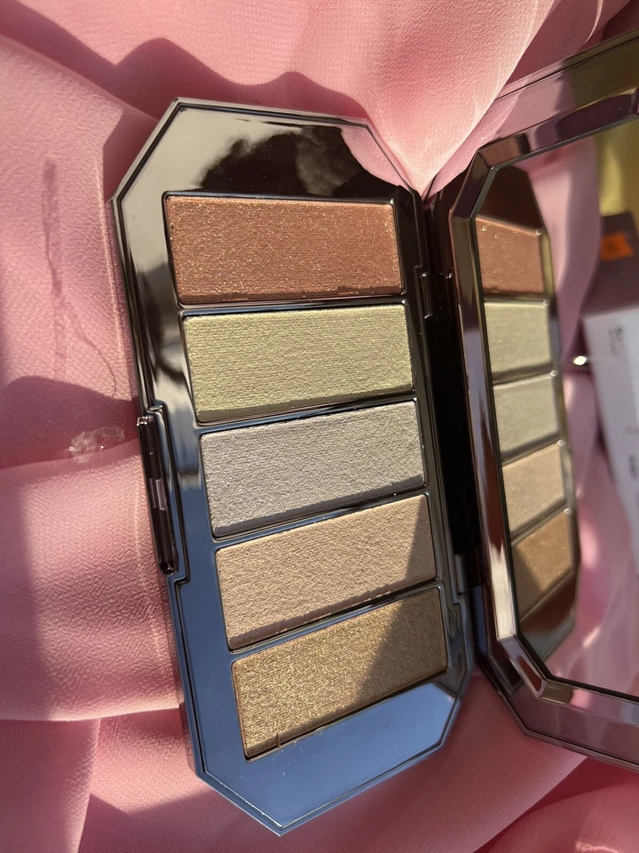 Becca OCEAN JEWELS Highlighter Palette (0.53 oz.)  - Image 4 of 4