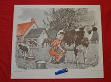 Ancienne affiche scolaire MDI 1969 - Fermière Traite des vaches - Scène de rue