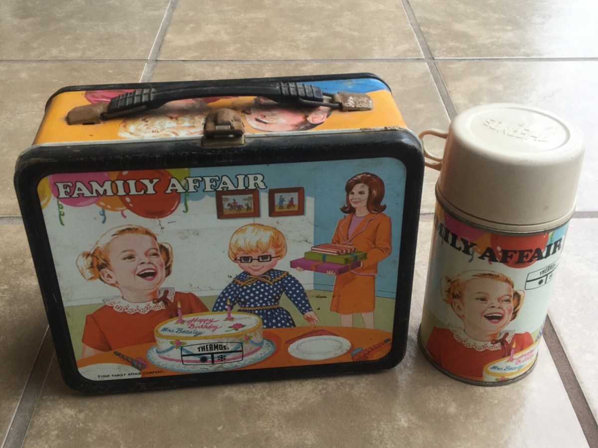 Vintage Aladdin 1969 Family Affair Metal Lunch Box w/ Thermos Very