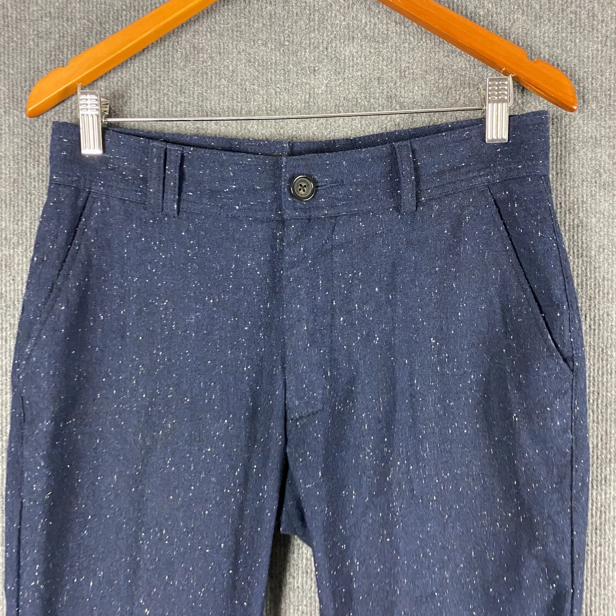 Chinos with cheap elastic ankles