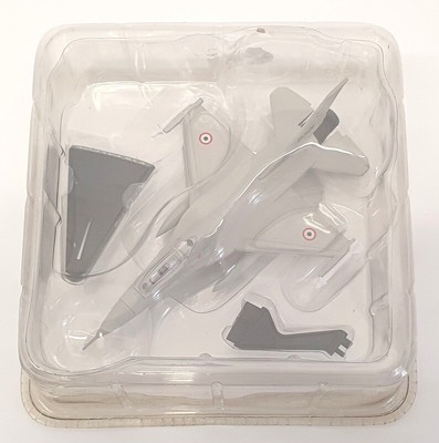 Altaya Maßstab 1/126 Modellflugzeug AL1105N - General Dynamics F16 Falcon