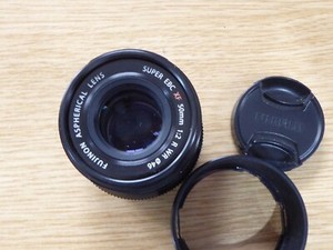 Fujifilm XF 50MM f/2 R WR Super EBC, Black, in excellent condition + hood + caps