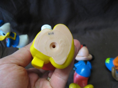 Lot 5 figurines Disney Pouet Minnie, Mickey, Donald, Pluto et Dingo Eurodisney - Picture 18 of 19
