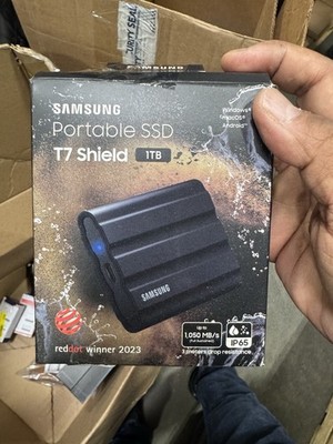 Samsung T7 Shield 1TB USB 3.2 Gen 2 Portable SSD - Water Resistance (MU-PE1T0S)