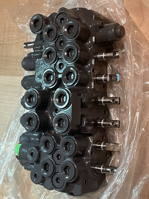 #ad Kubota 7K527 62900 Control valve for BT1000B and BT1400 backhoe  $735.00
